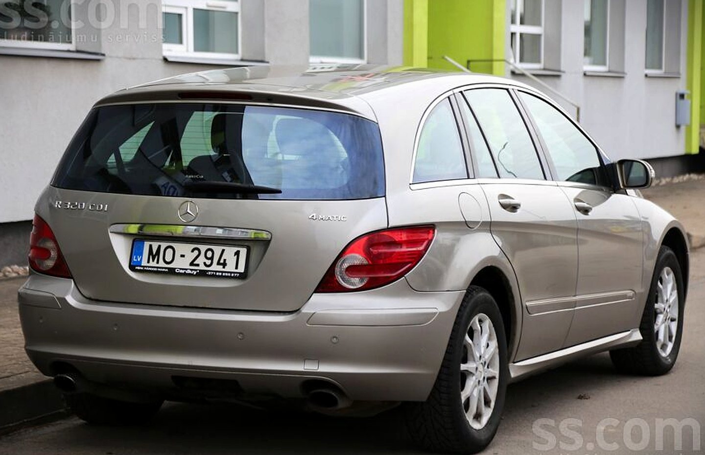 Mercedes-Benz R320 — foto 6