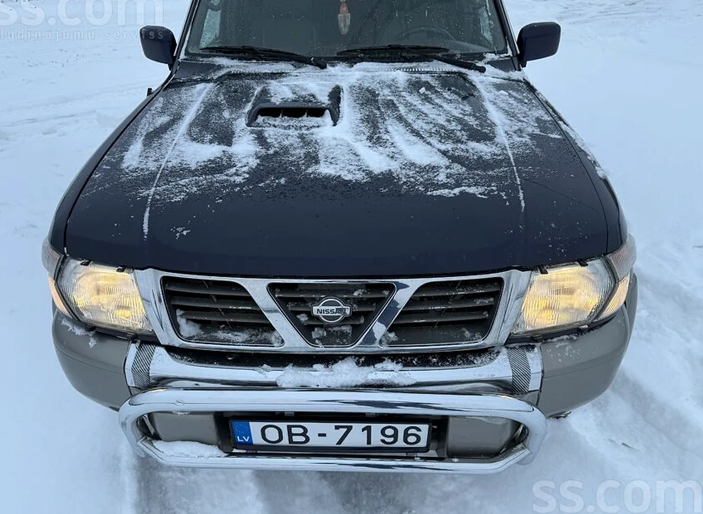 Nissan Patrol, 2000. gads
