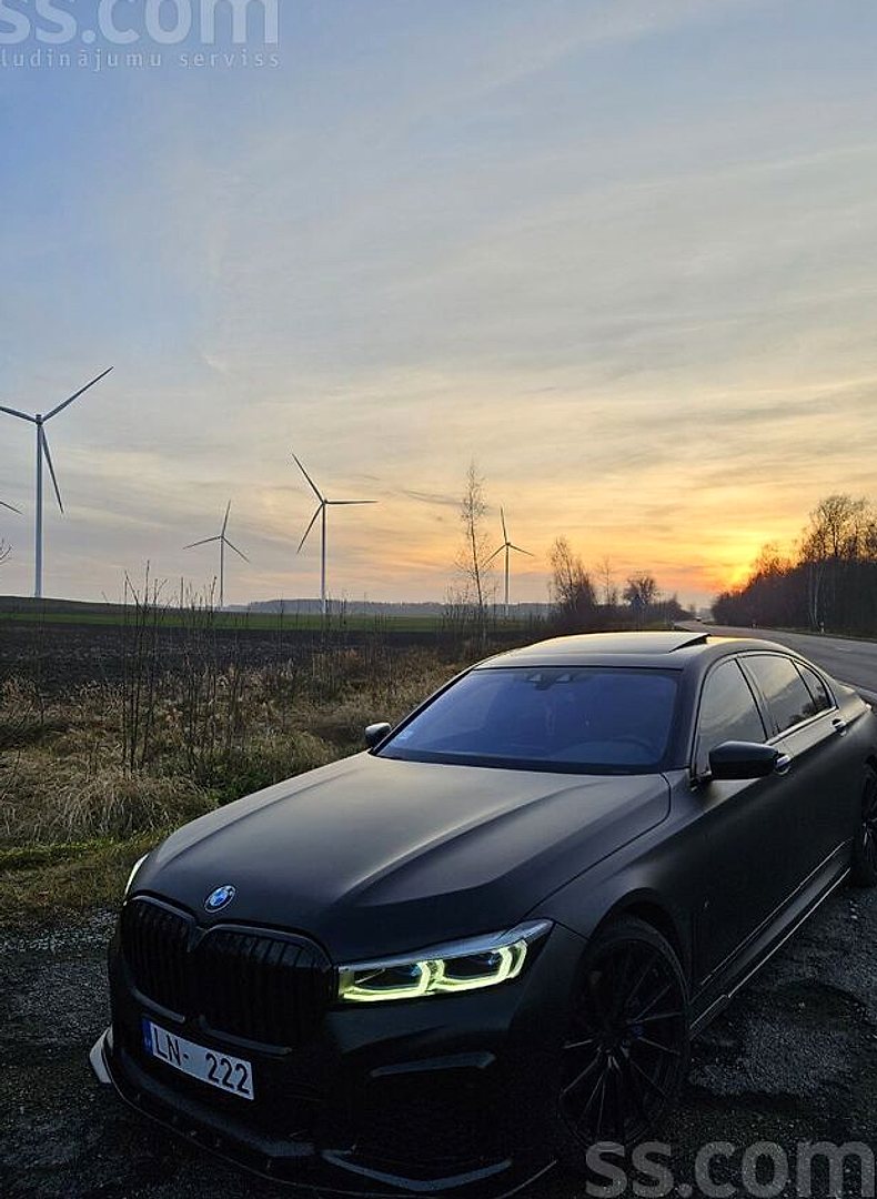 BMW 740 — foto 2