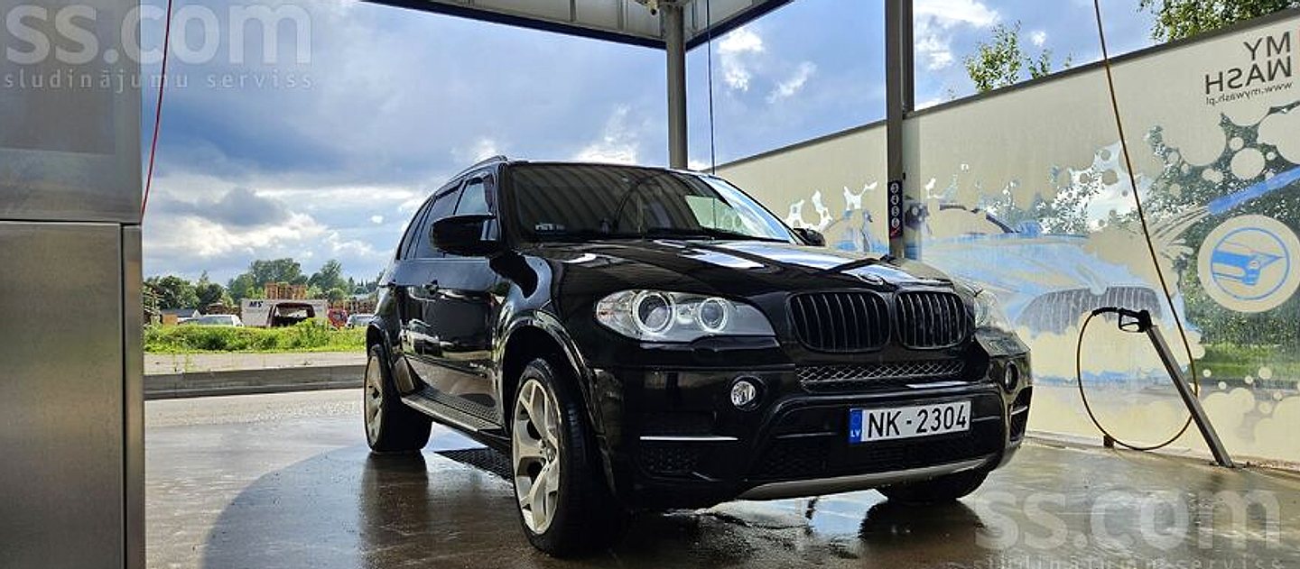 BMW X5 — foto 2