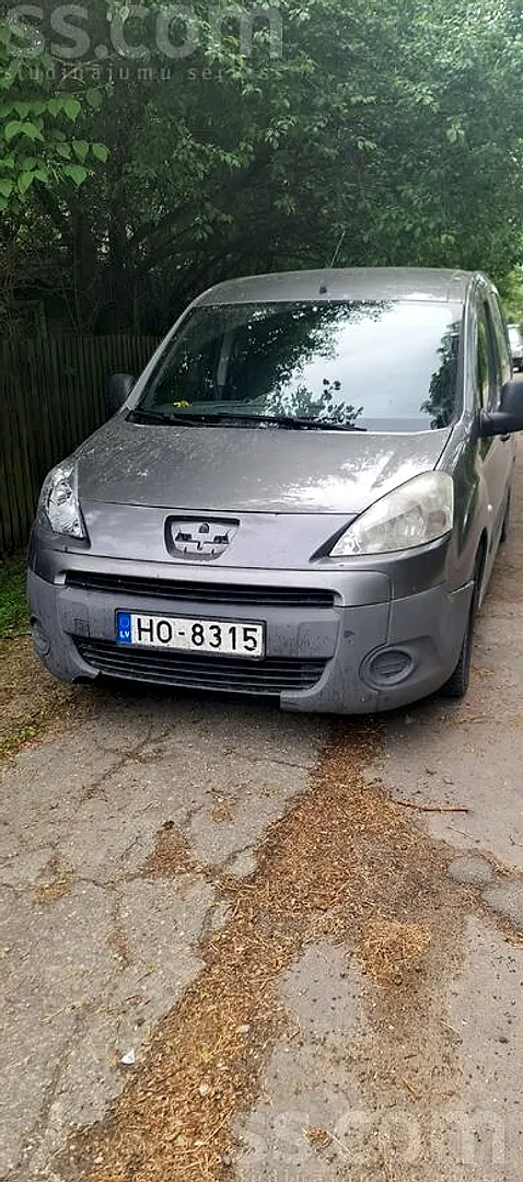 Peugeot Partner, 2011. gads