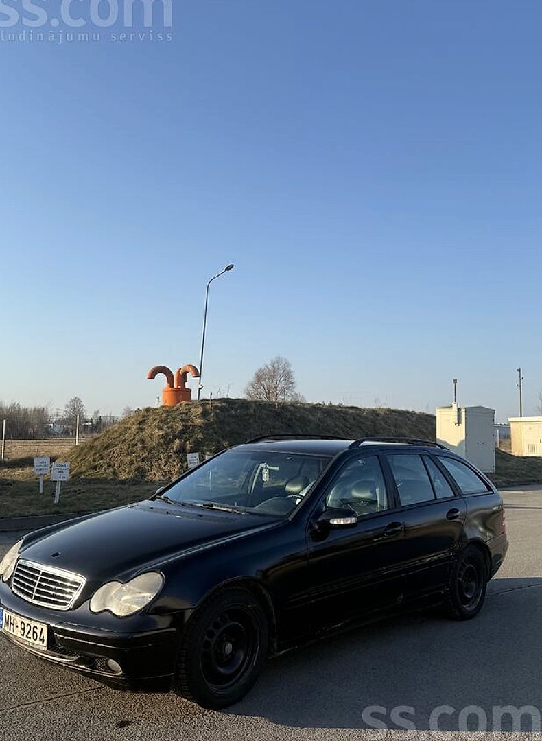 Mercedes-Benz C180 — foto 2
