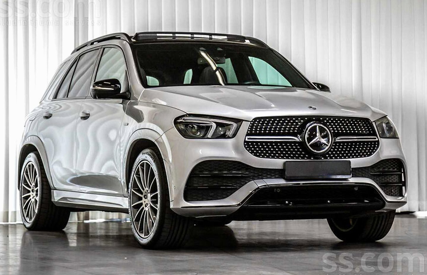 Mercedes-Benz GLE 350 — foto 2