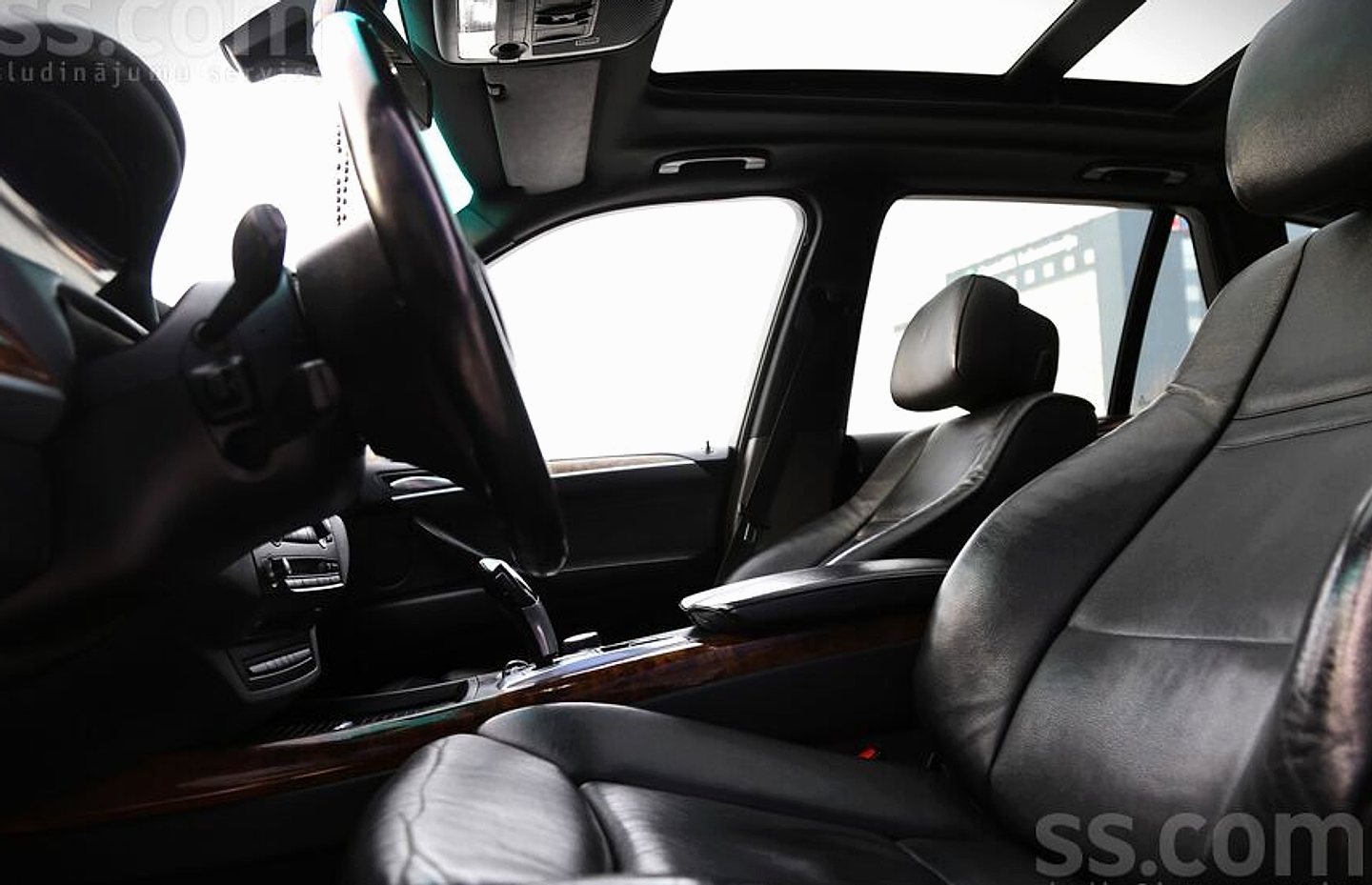BMW X5 — foto 5
