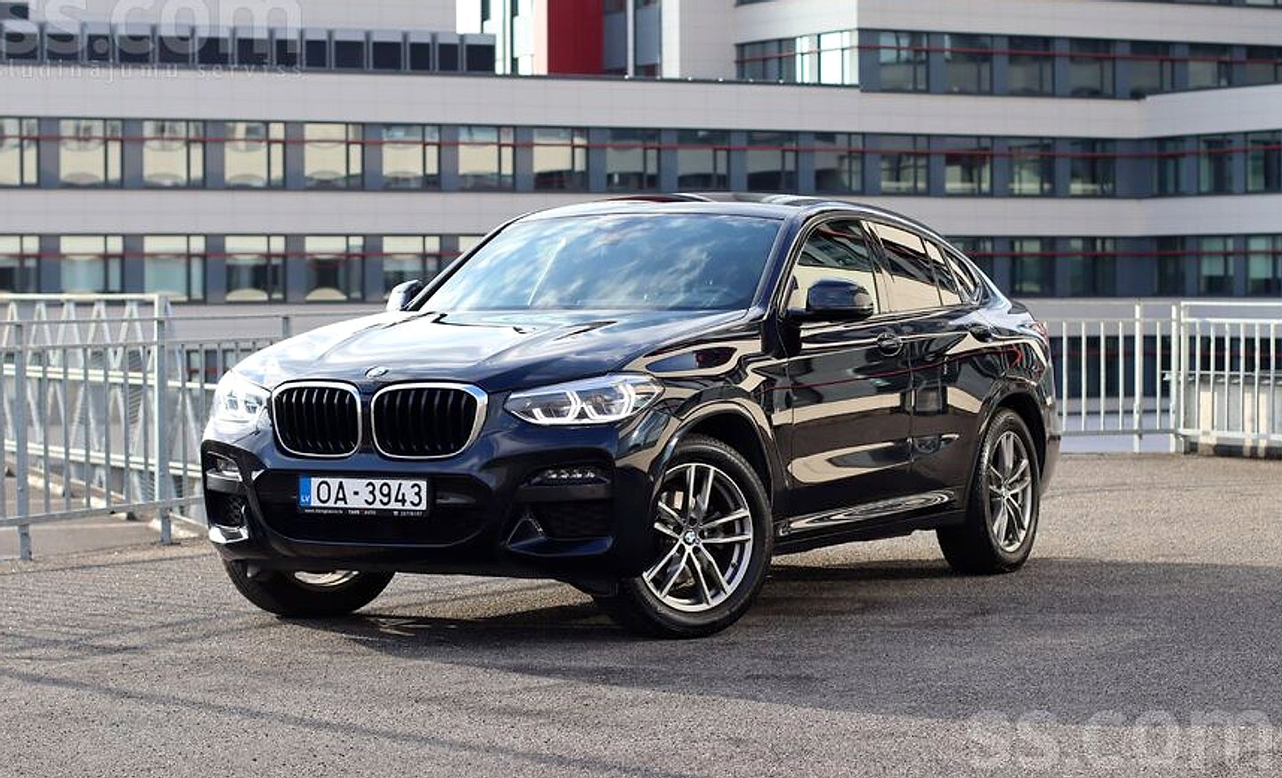 BMW X4 — foto 3
