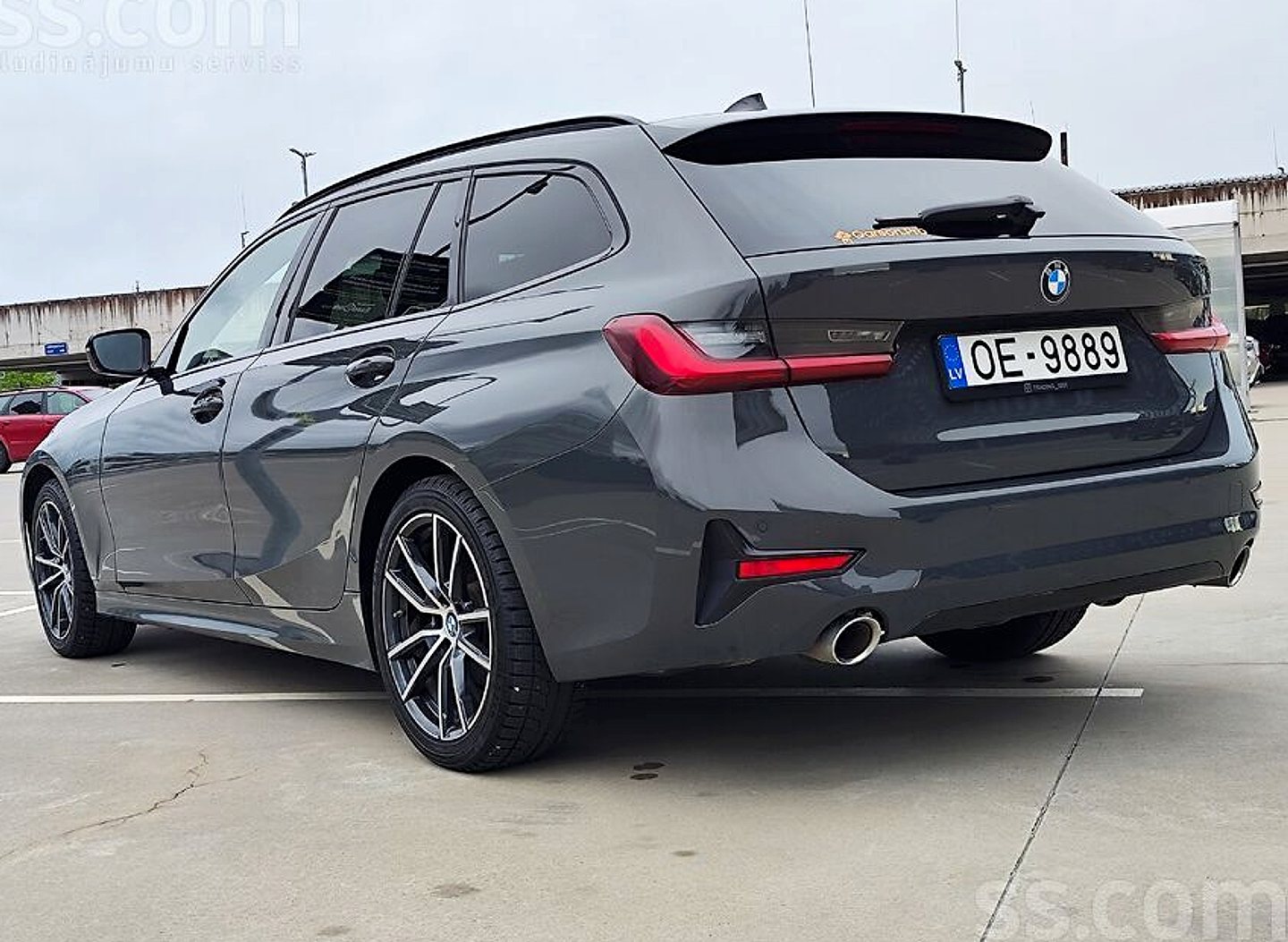 BMW 320 — foto 4