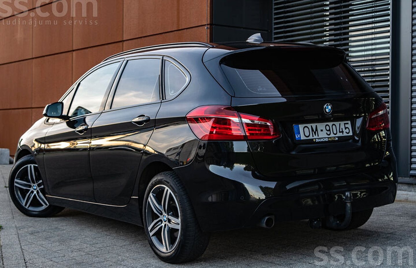 BMW 218 — foto 4