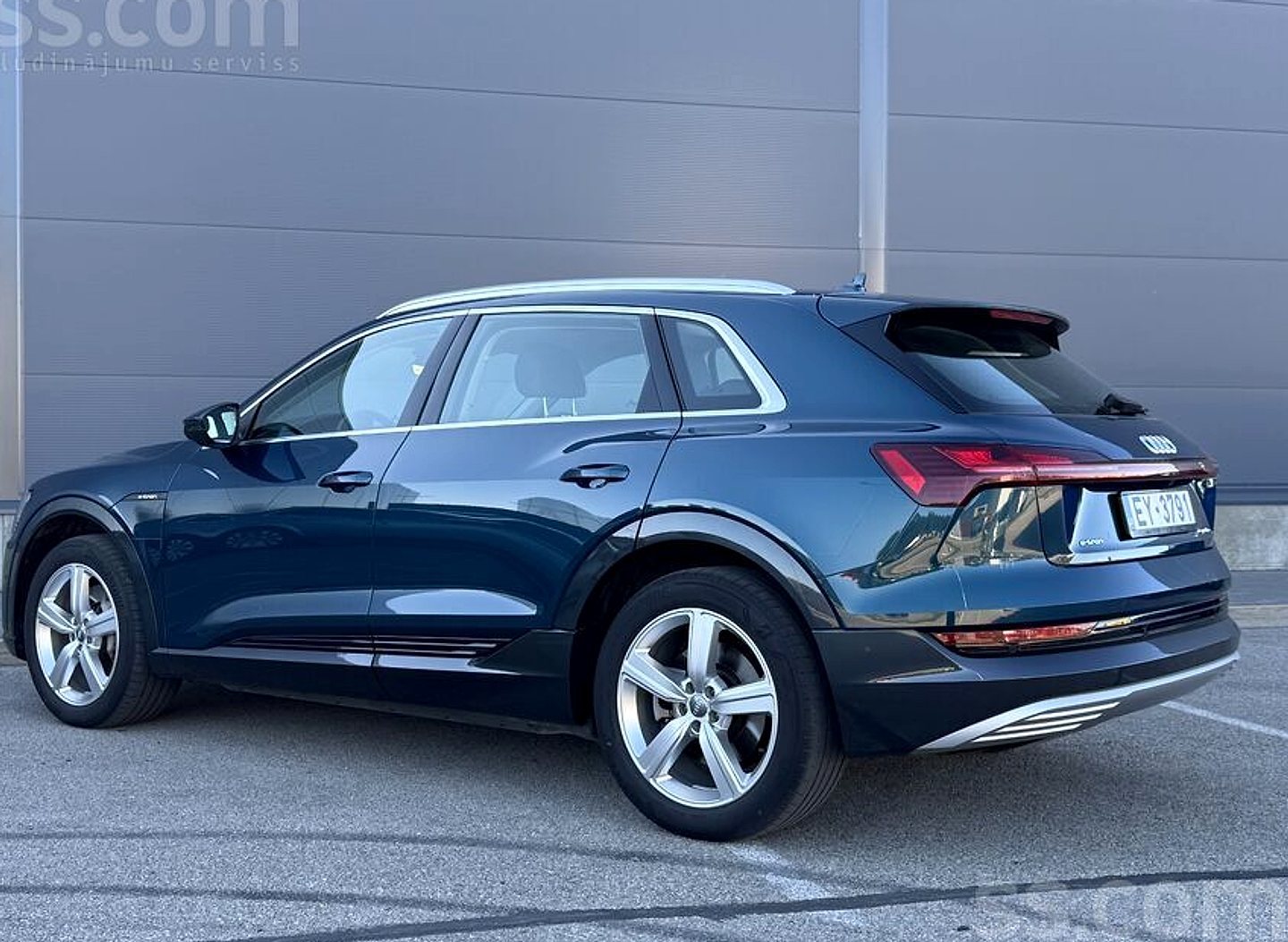 Audi E-tron — foto 4