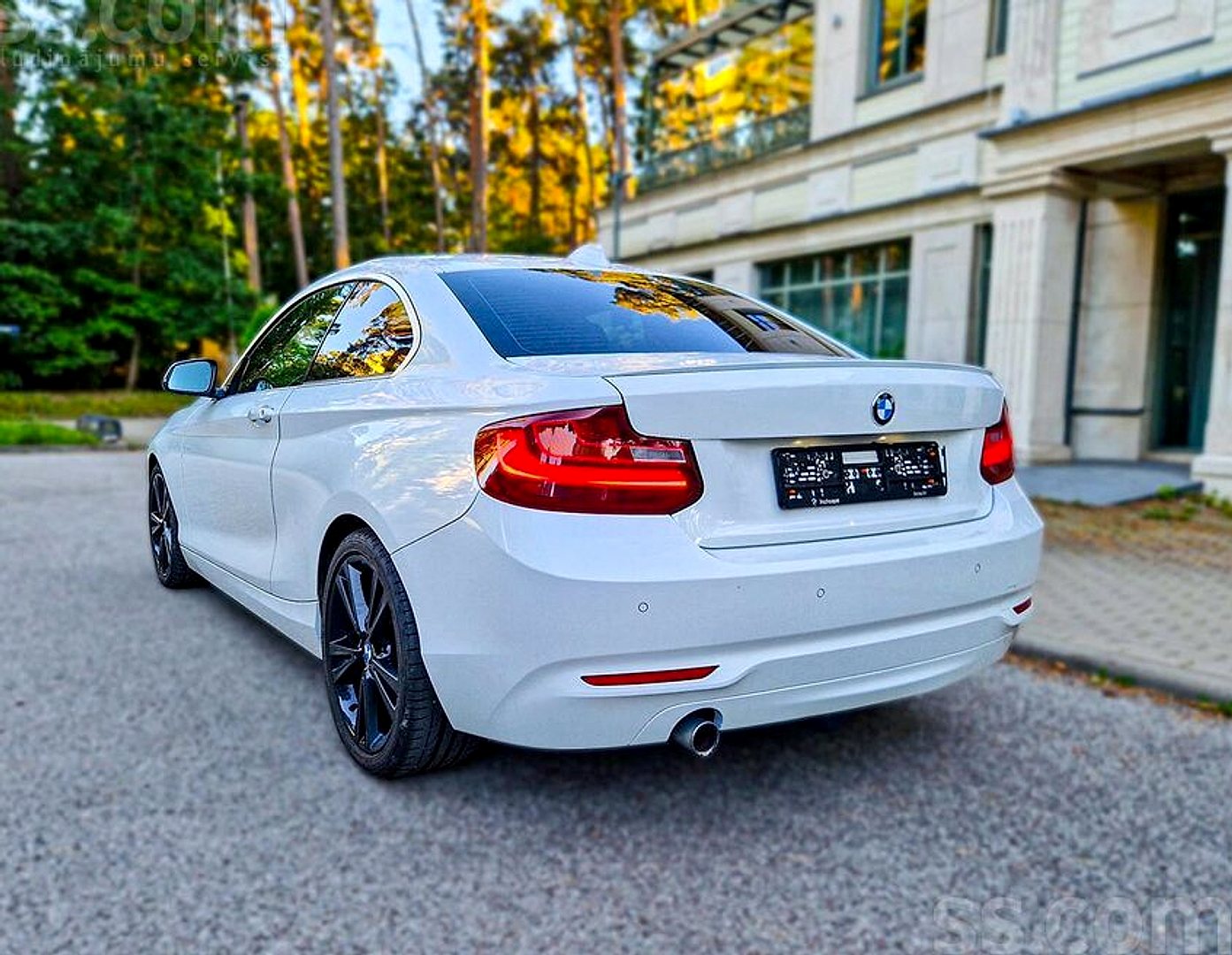 BMW 220 — foto 6