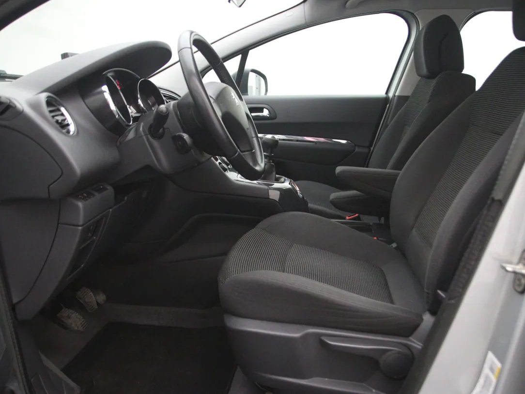 Peugeot 5008 — foto 5
