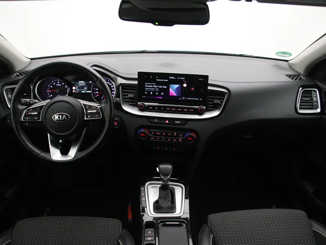 KIA Ceed — foto 3