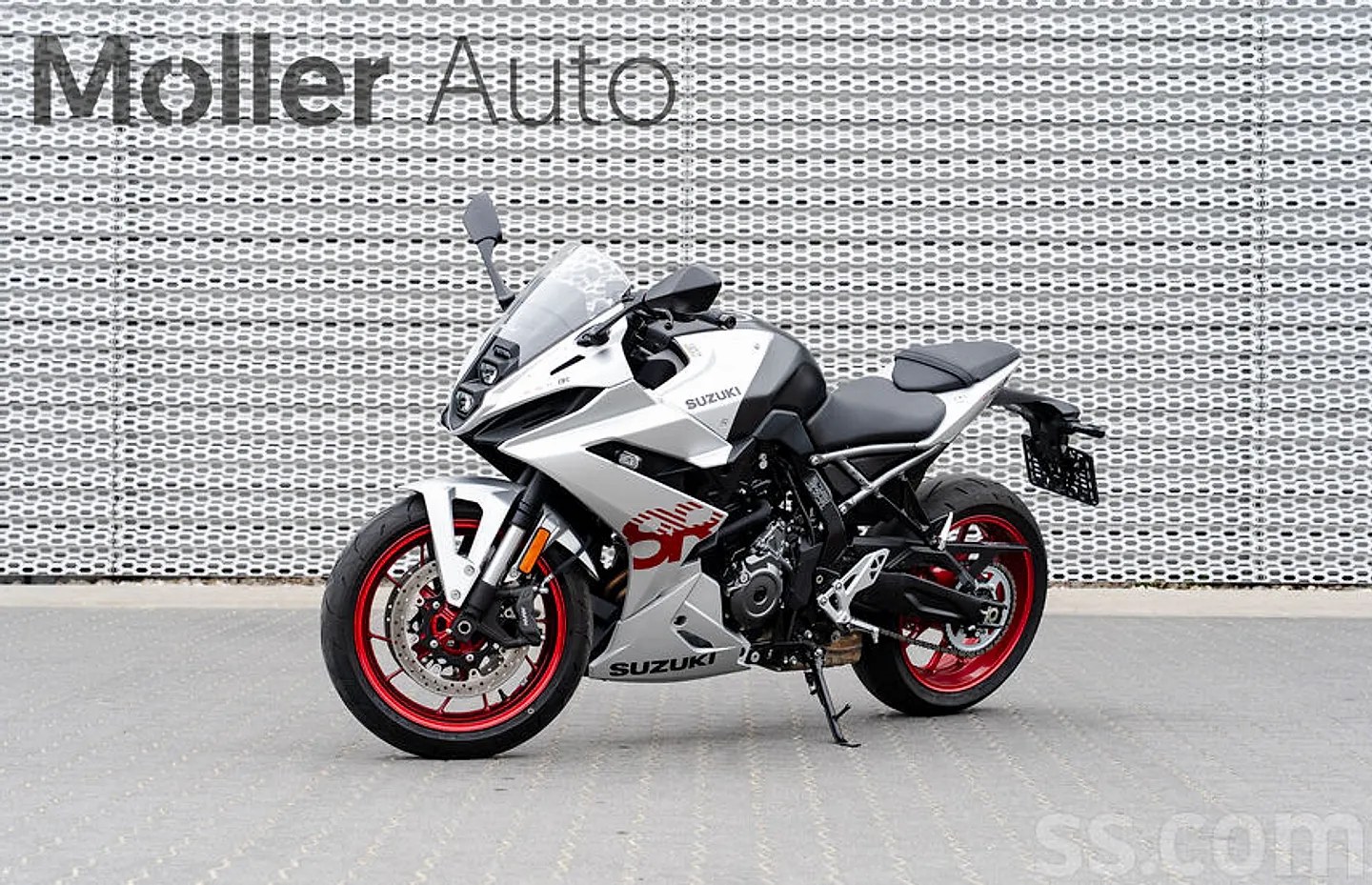 Suzuki Gsx8R