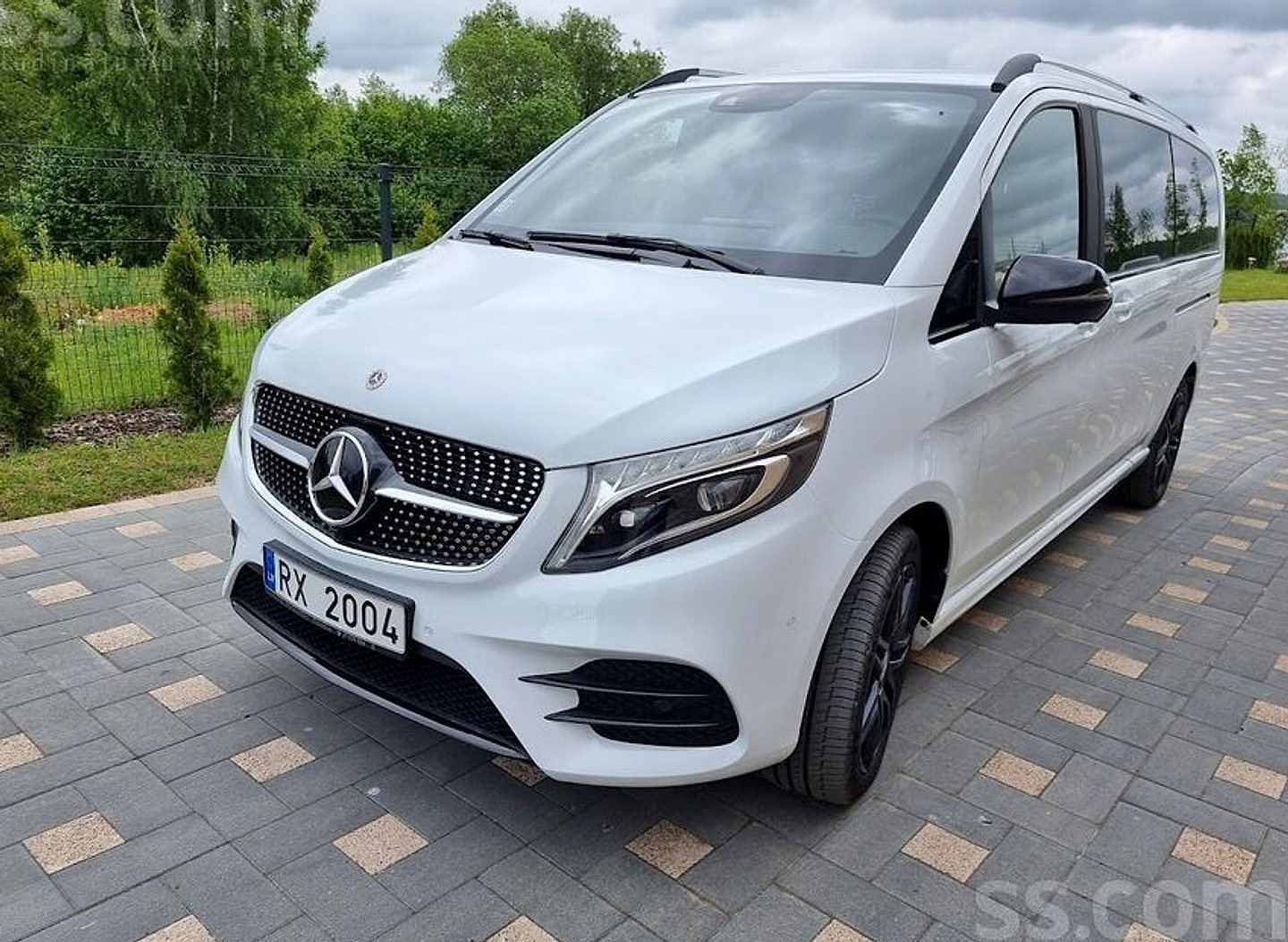Mercedes-Benz V250 — foto 4