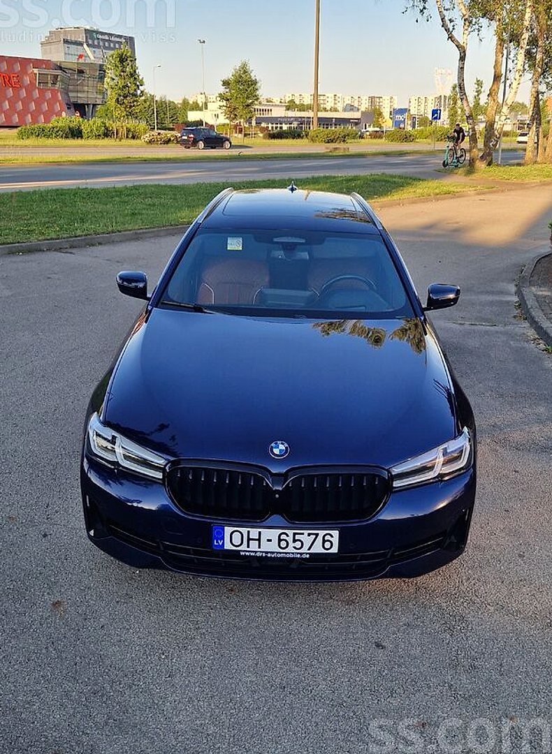 BMW 540 — foto 6