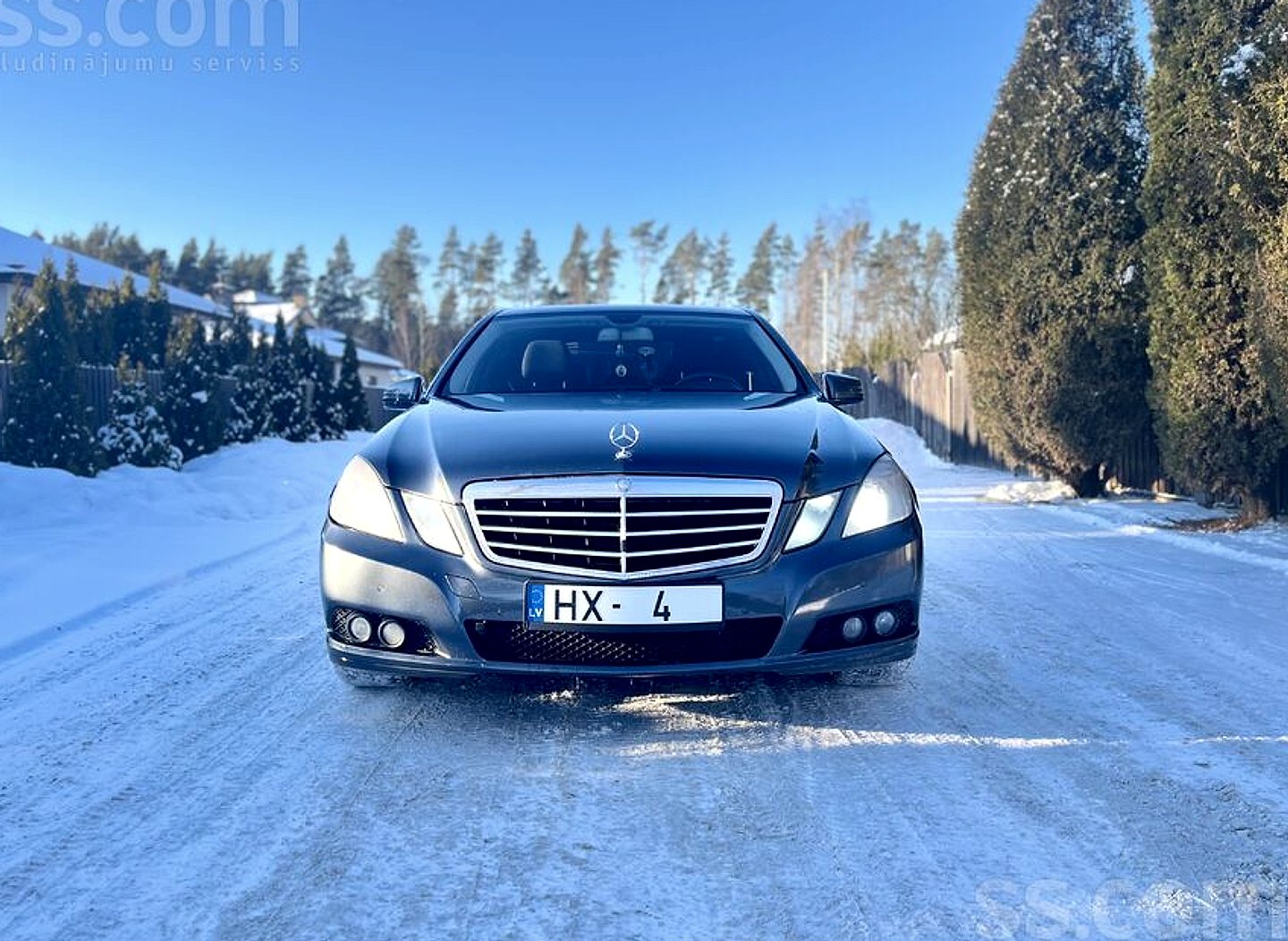 Mercedes-Benz E220 — foto 5