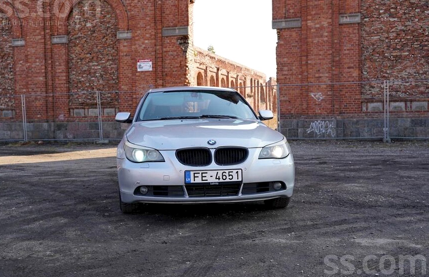 BMW 520 — foto 3