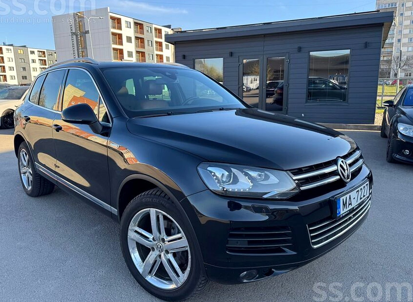 Volkswagen Touareg — foto 2
