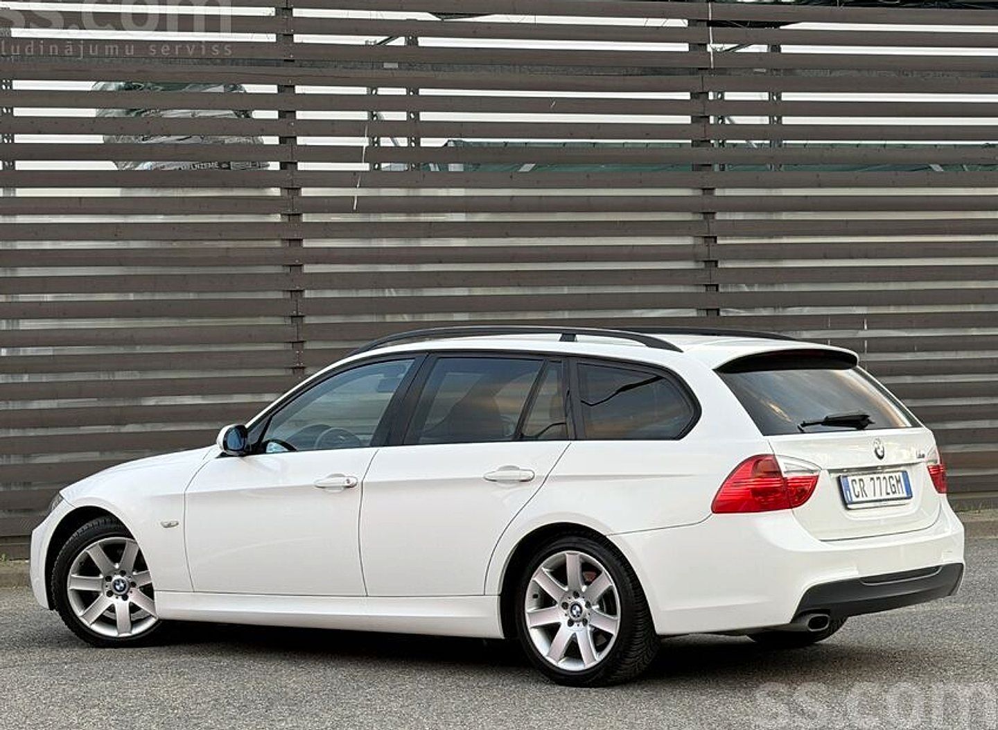 BMW 320 — foto 4