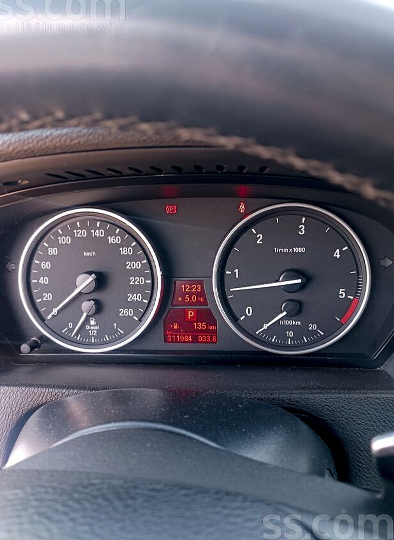 BMW X5 — foto 6