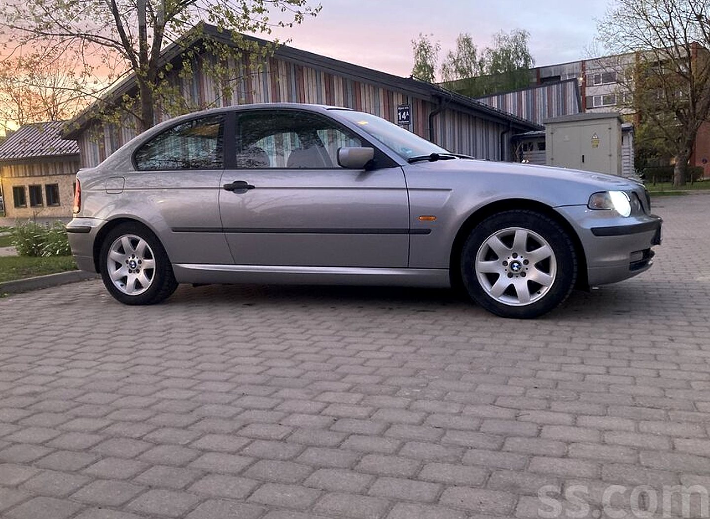 BMW 316 — foto 2