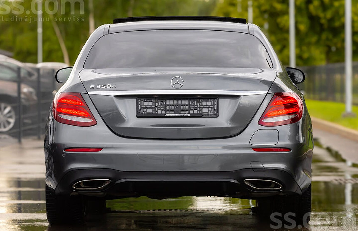 Mercedes-Benz E350 — foto 5