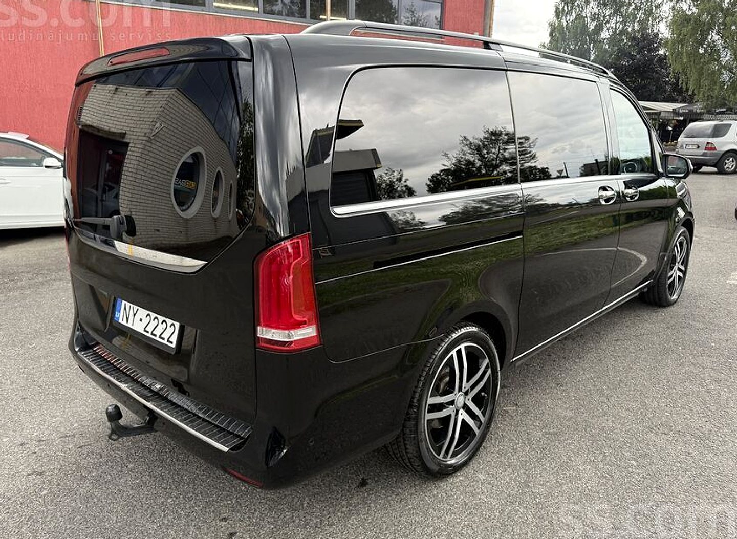Mercedes-Benz V220 — foto 4