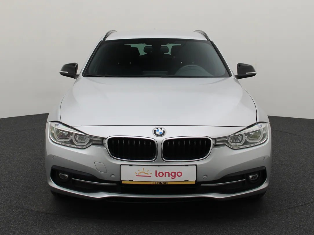 BMW 320 — foto 4