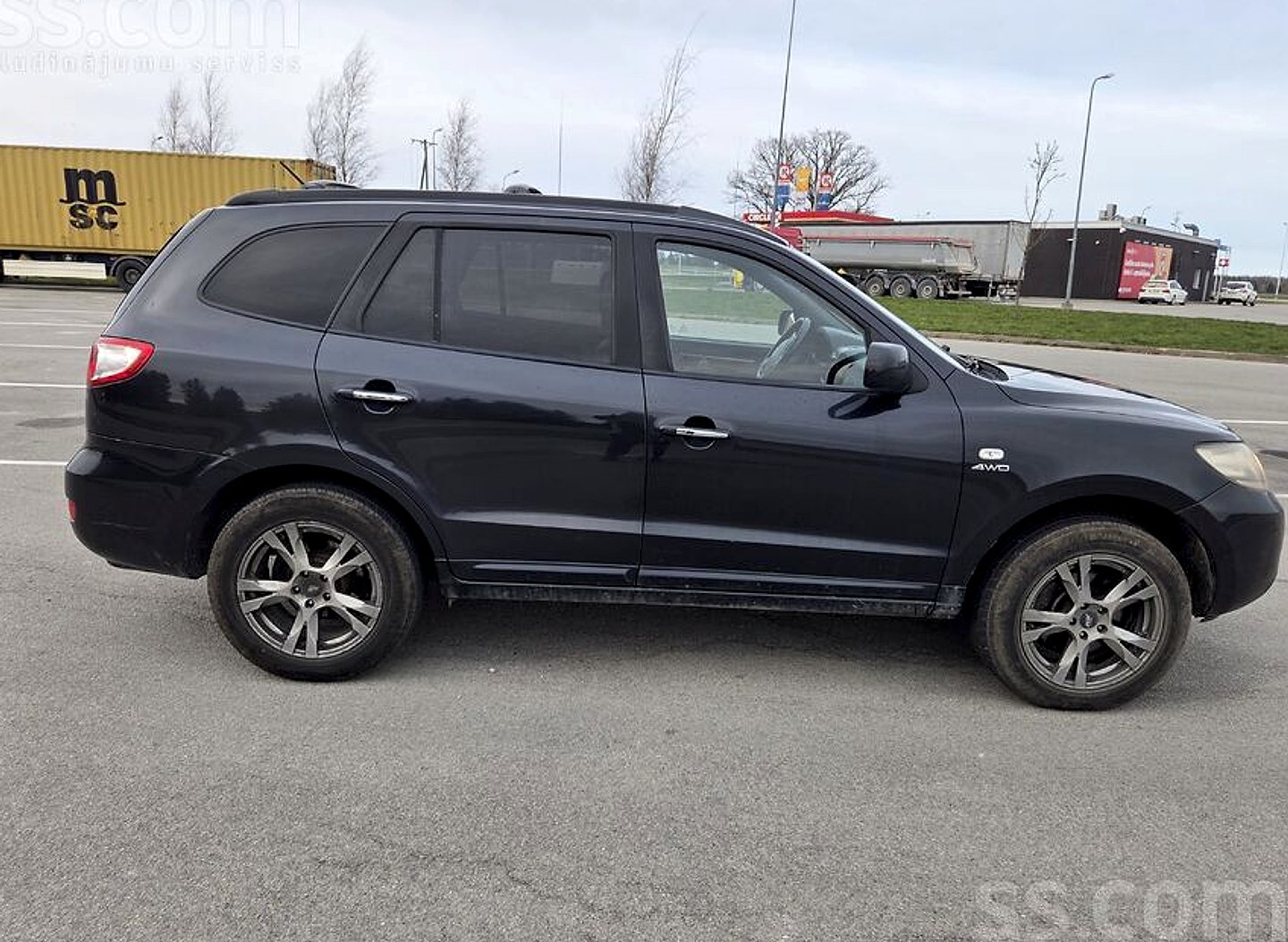 Hyundai Santa FE — foto 4