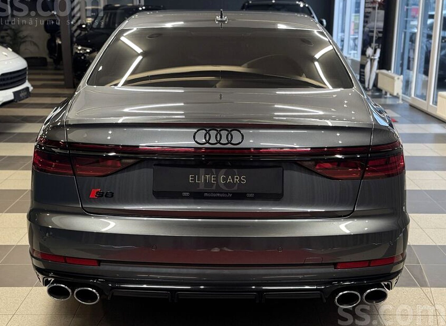 Audi S8 — foto 5