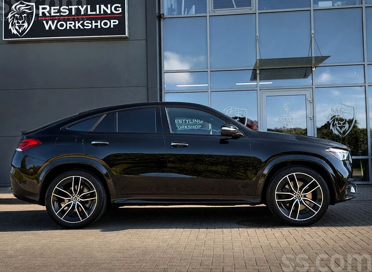 Mercedes-Benz GLE 400 — foto 4