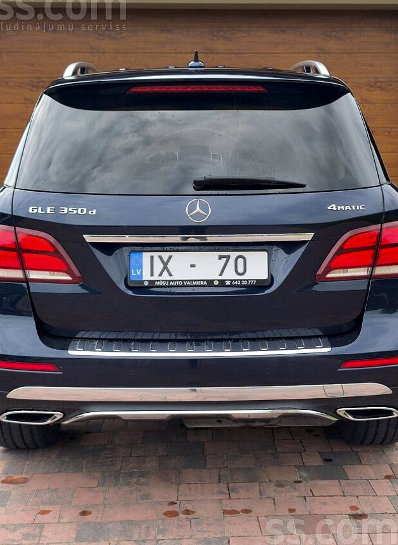 Mercedes-Benz GLE 350 — foto 6