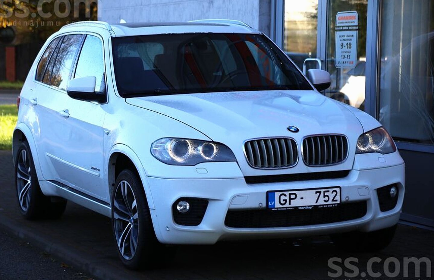 BMW X5 — foto 4