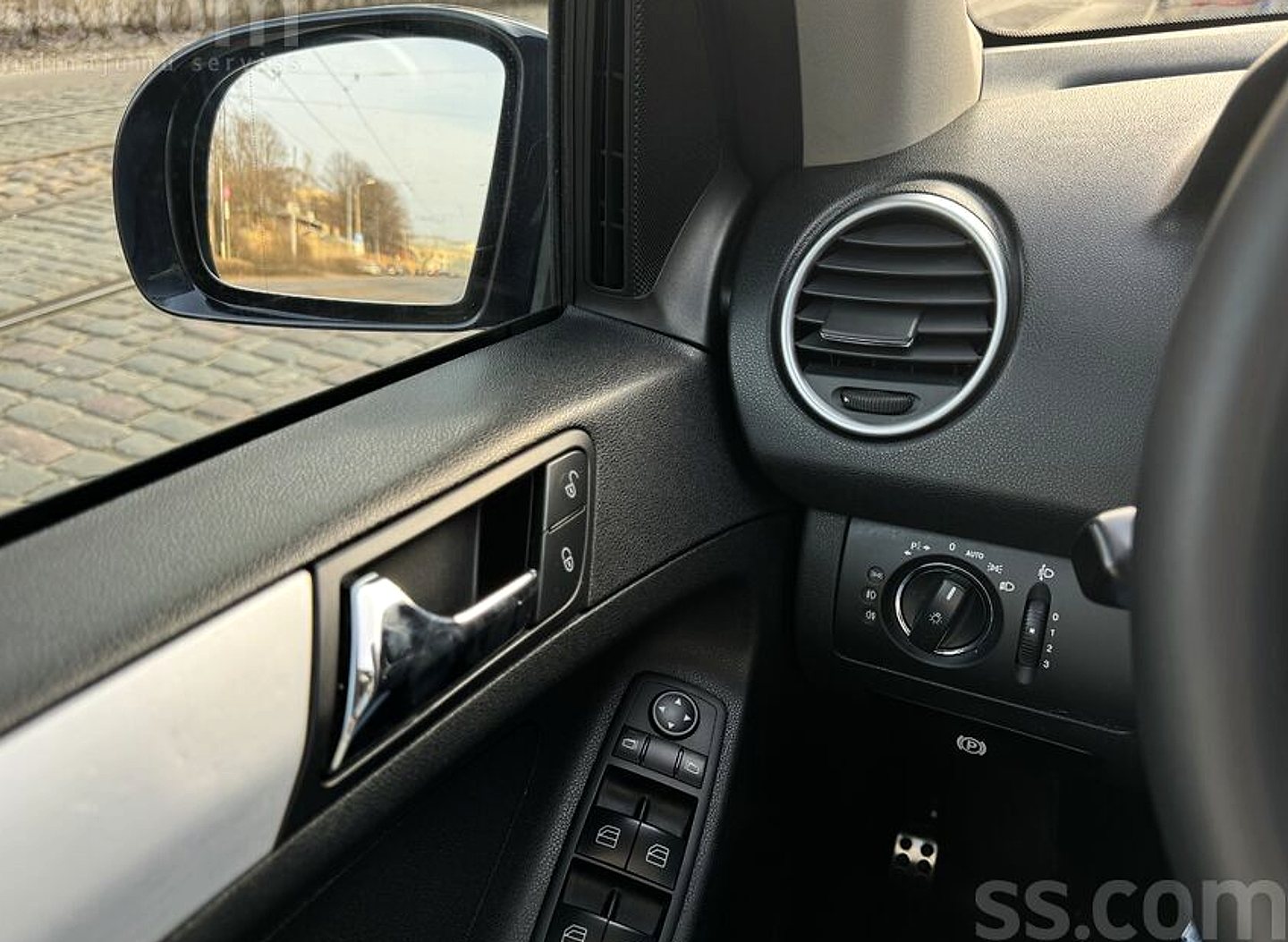 Mercedes-Benz ML320 — foto 5