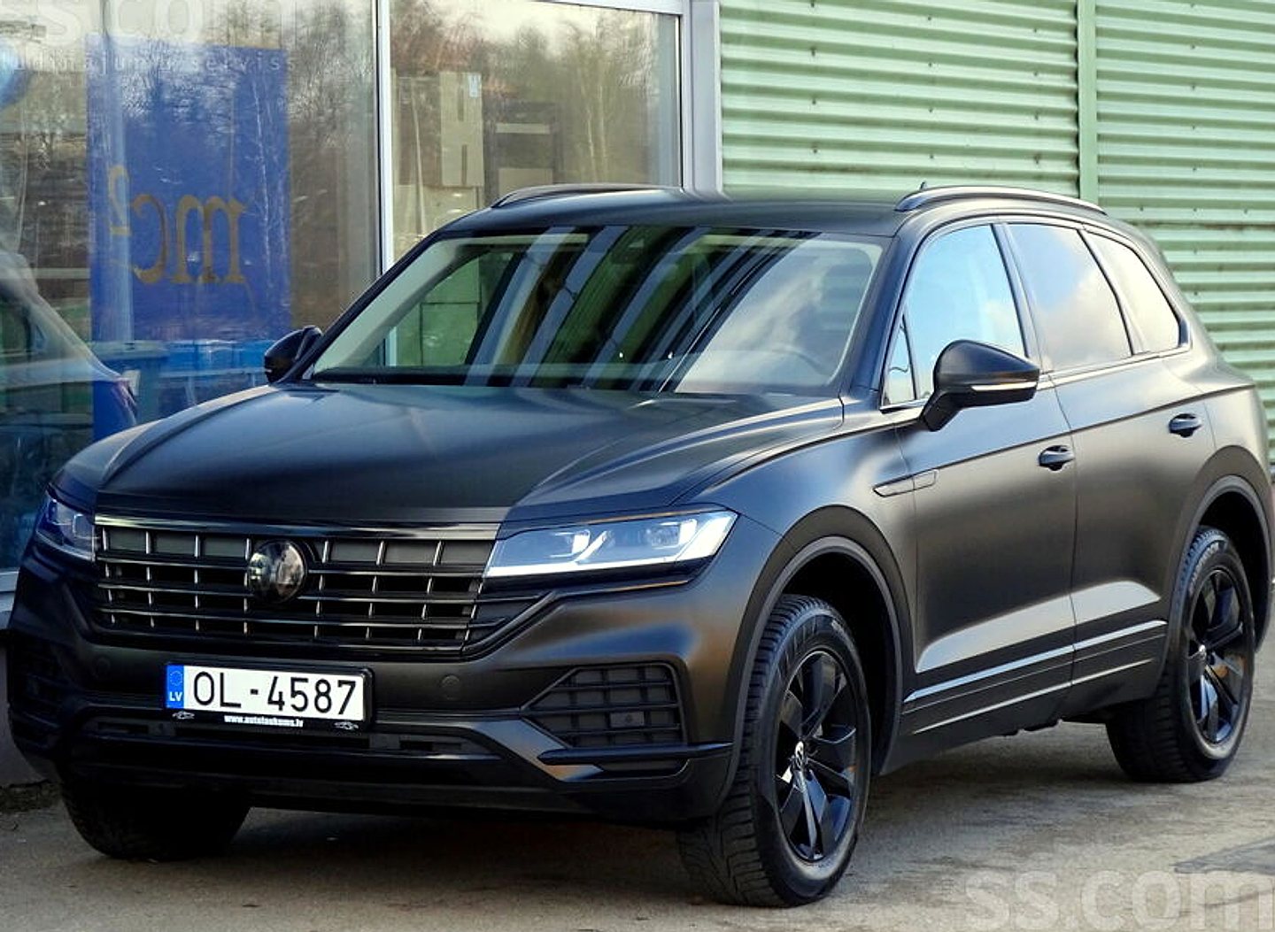Volkswagen Touareg, 2022. gads