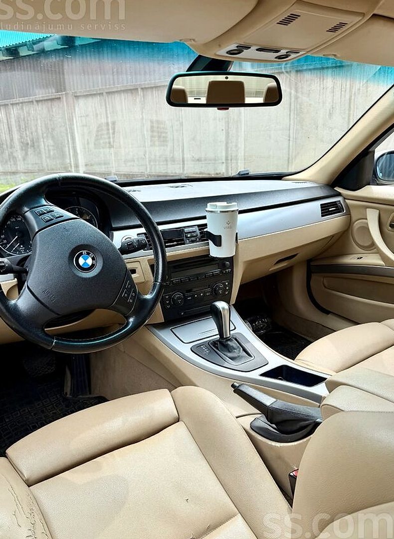 BMW 320 — foto 2