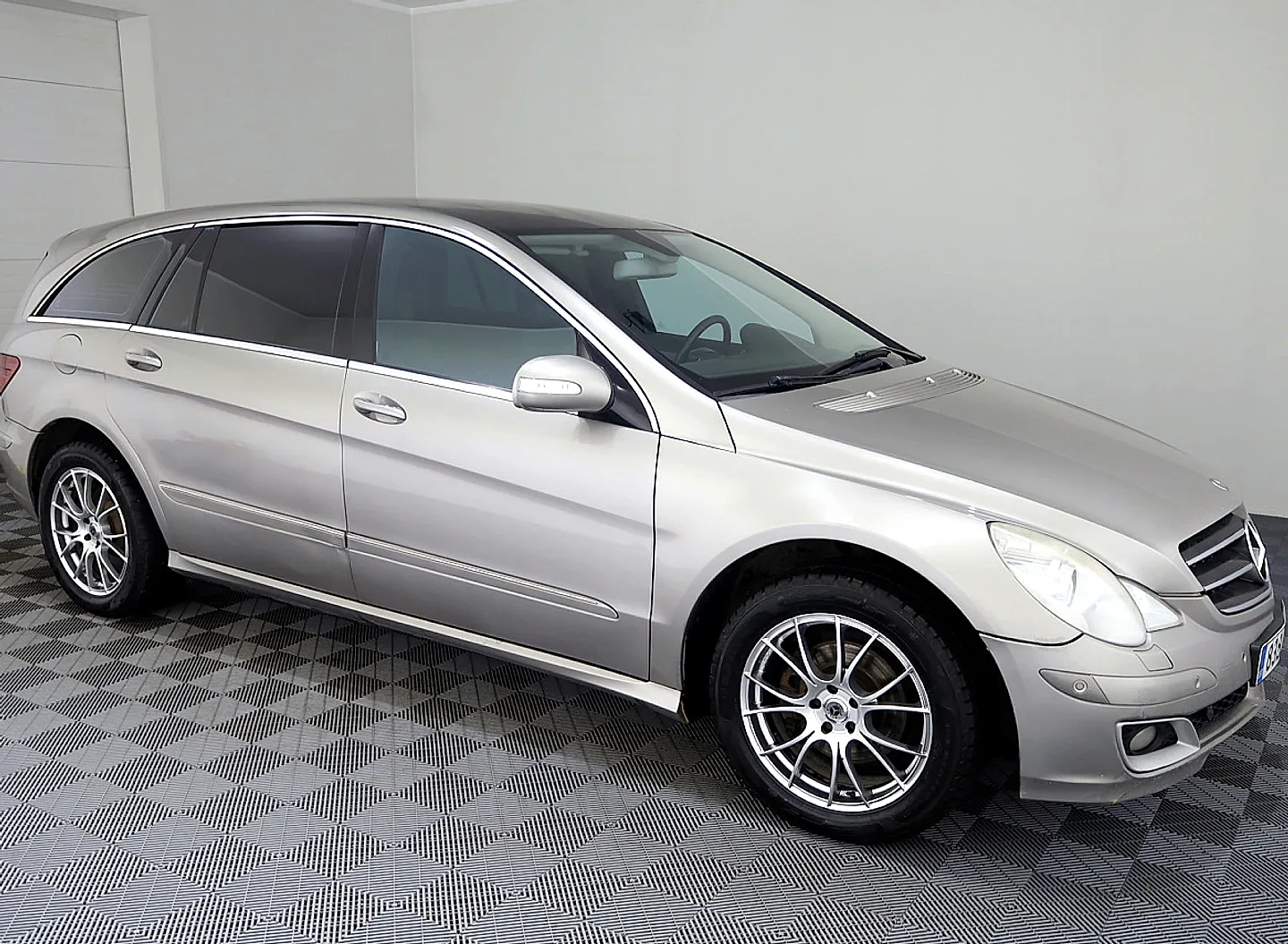Mercedes-Benz Benz R 320, 2007. gads