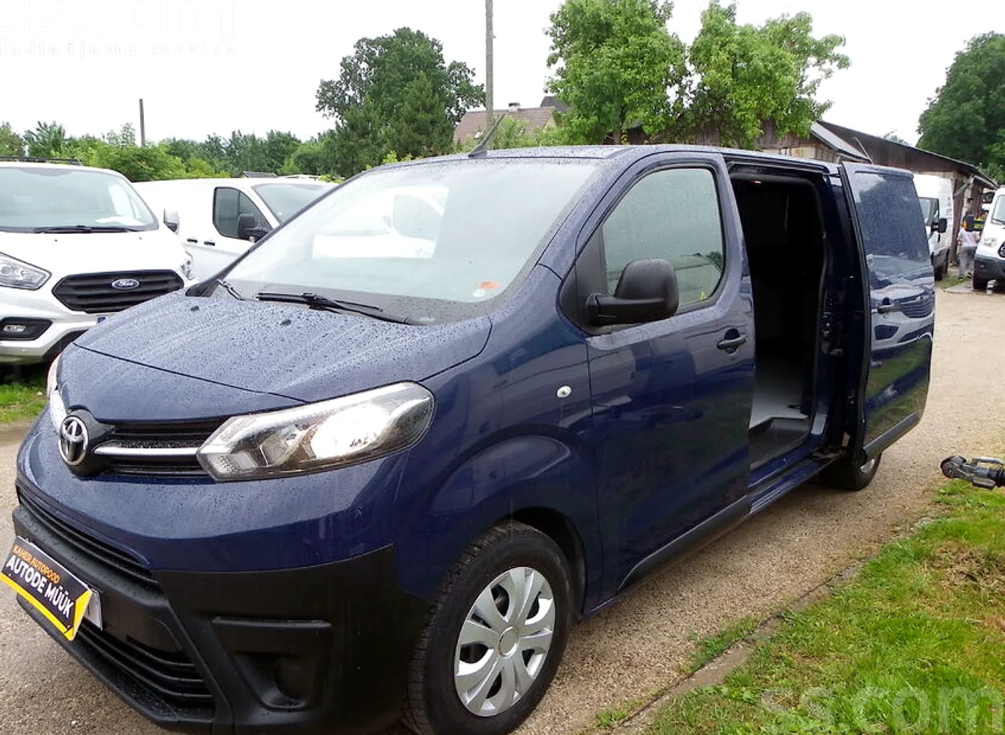 Toyota Proace, 2017. gads