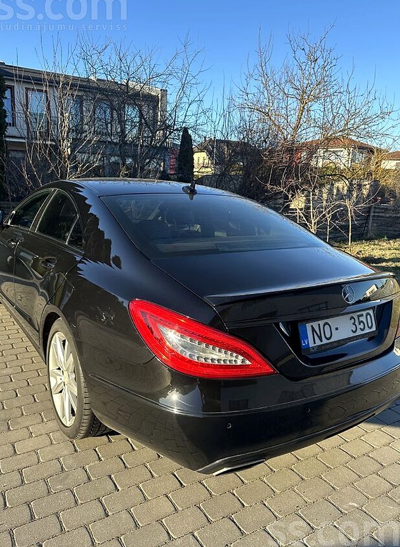 Mercedes-Benz CLS350 — foto 6
