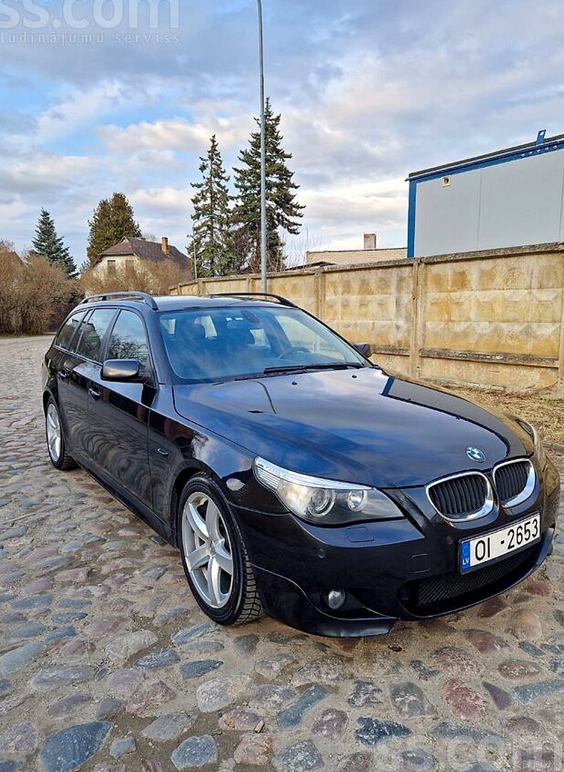 BMW 520 — foto 2