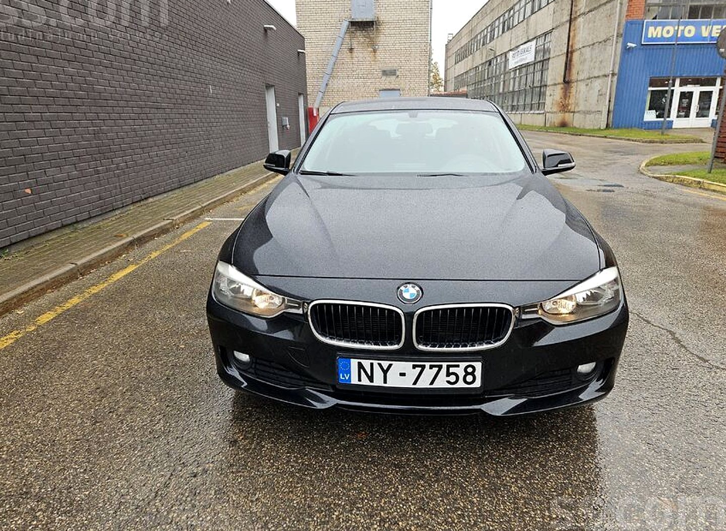 BMW 318 — foto 2