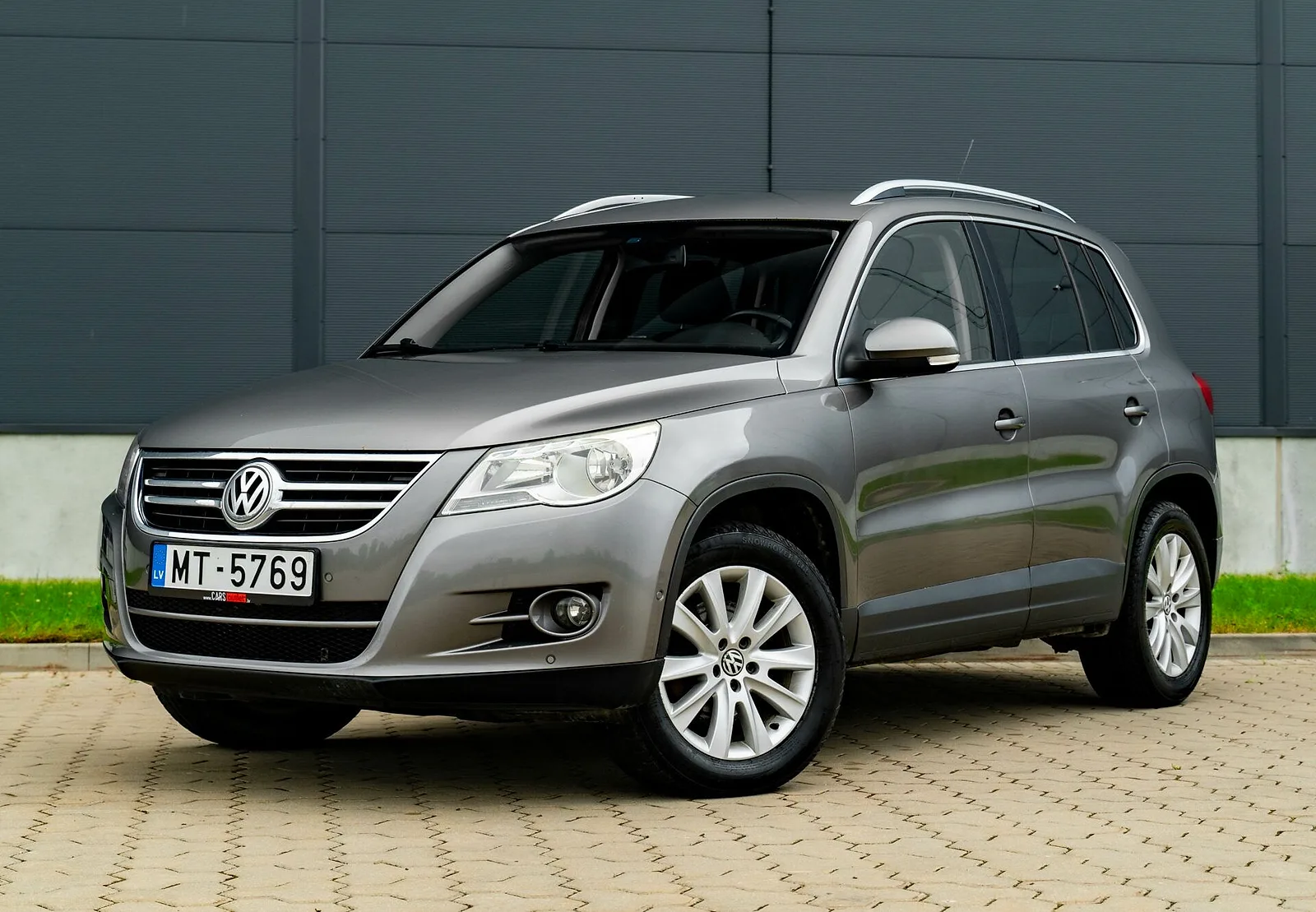 VW Tiguan, 2010. gads