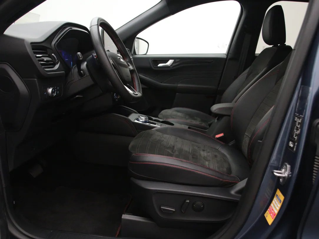 Ford Kuga — foto 5