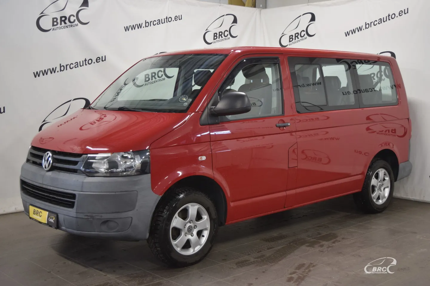 Volkswagen Caravelle, 2010. gads