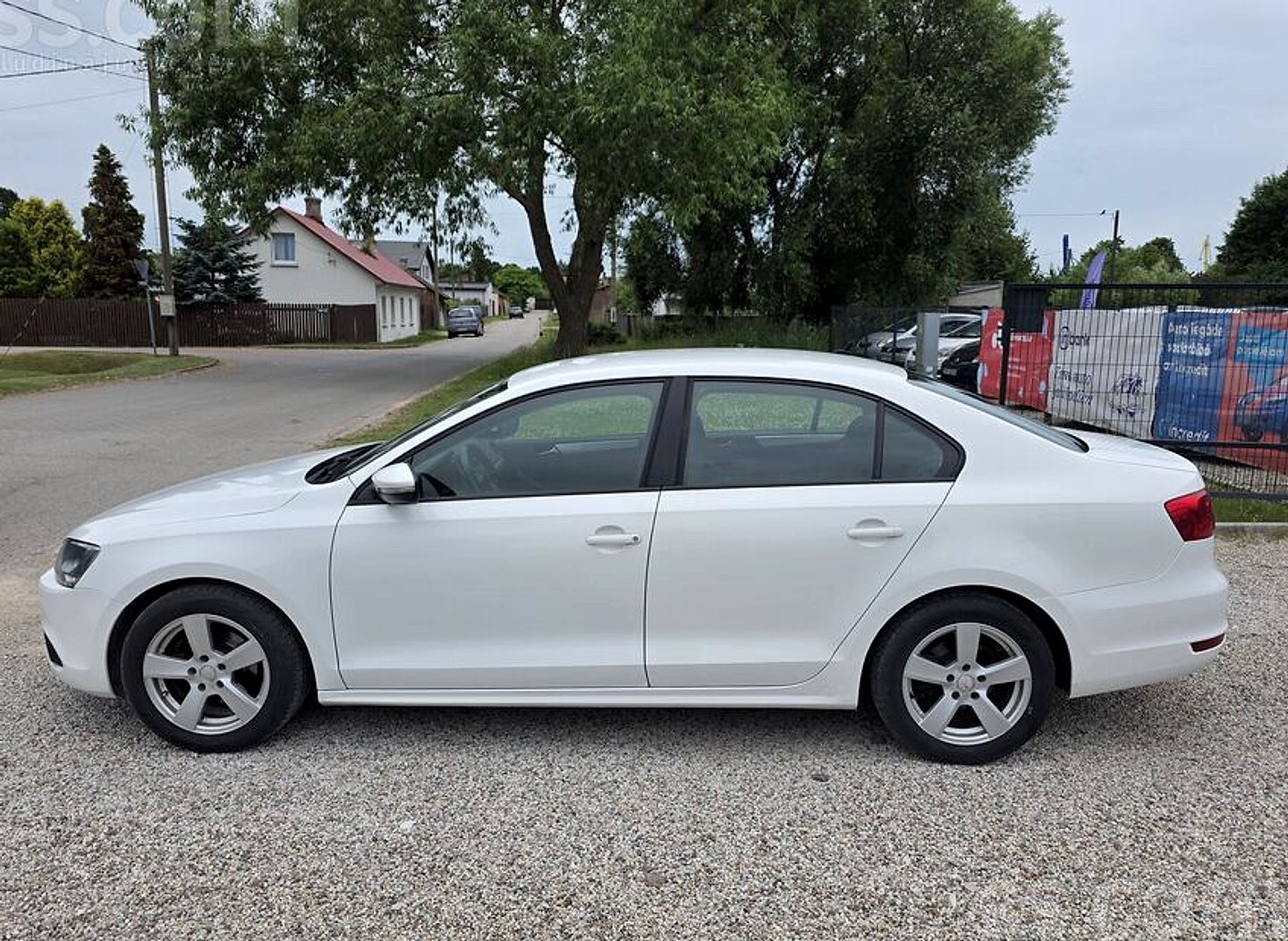 Volkswagen Jetta — foto 4