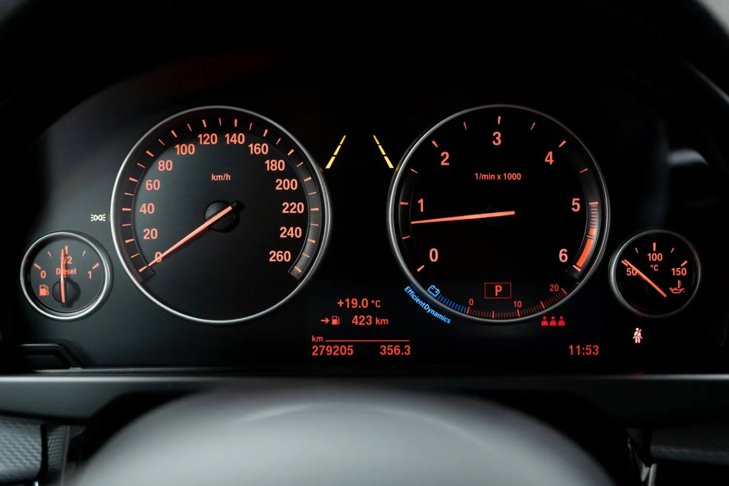 BMW X5 — foto 5