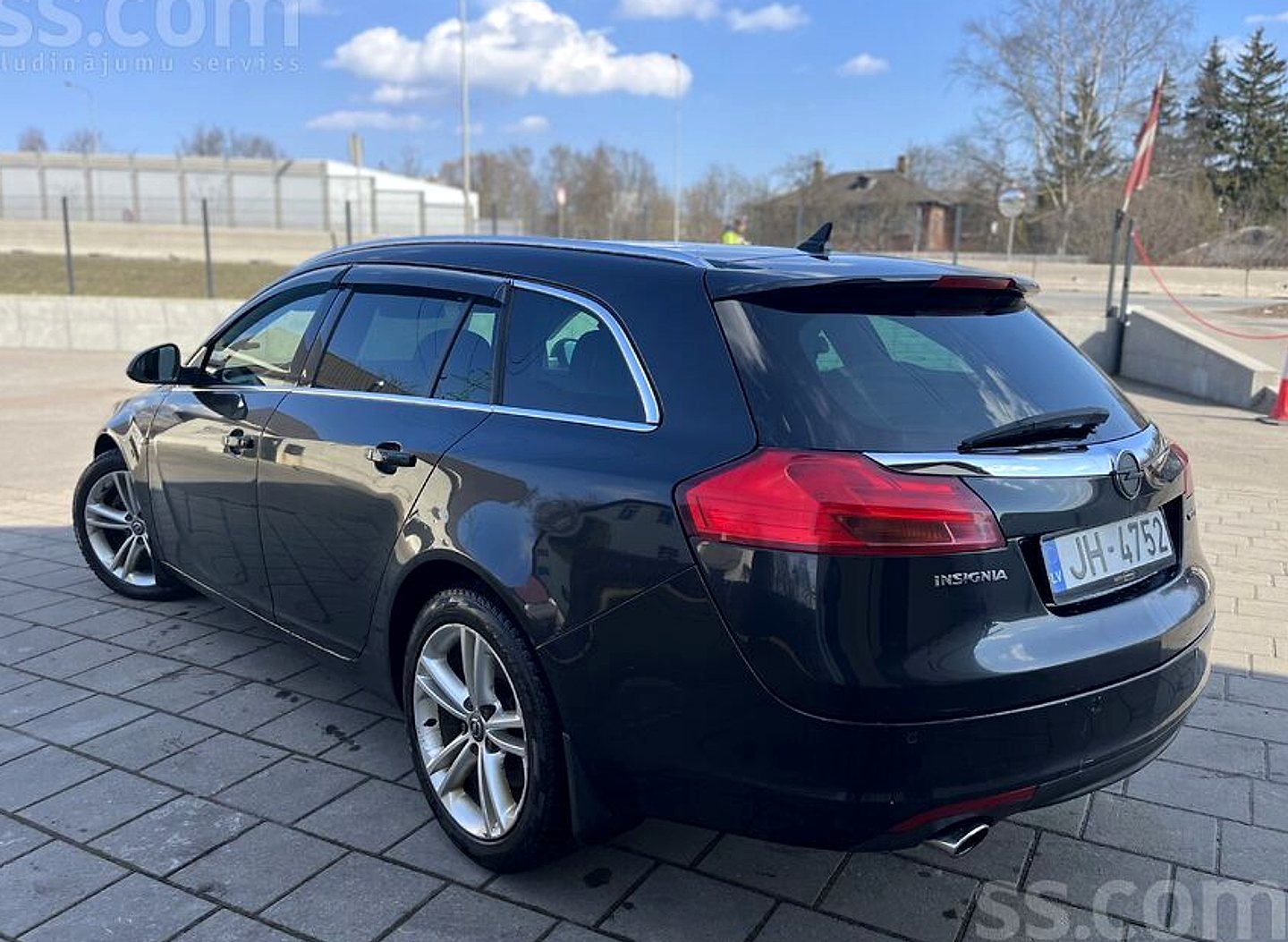 Opel Insignia — foto 4