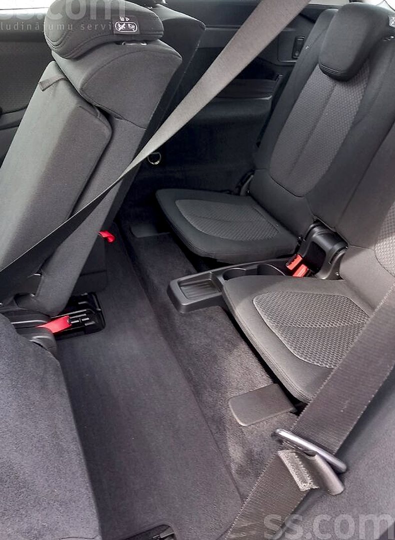 BMW 216 — foto 5