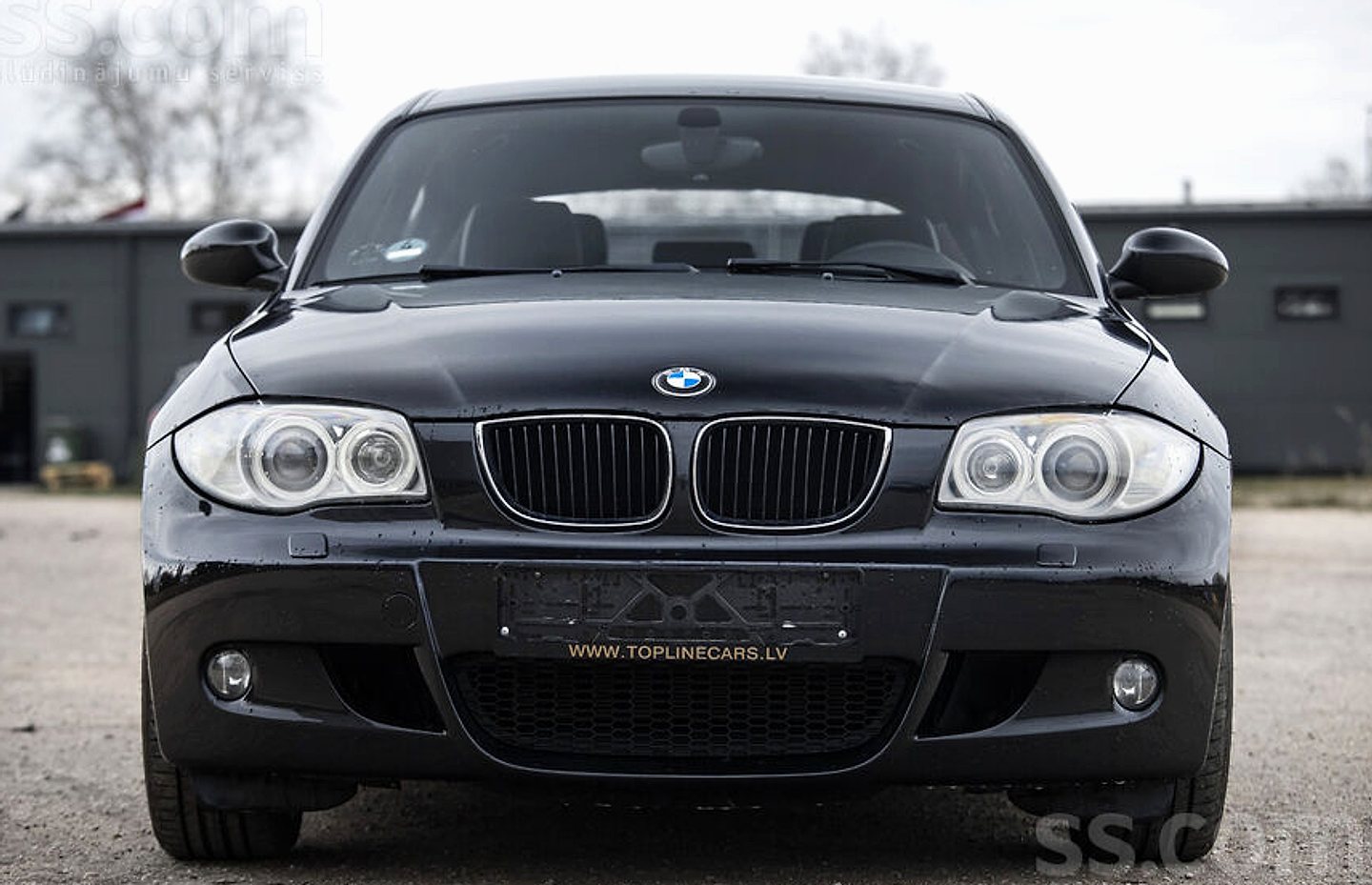 BMW 118 — foto 2