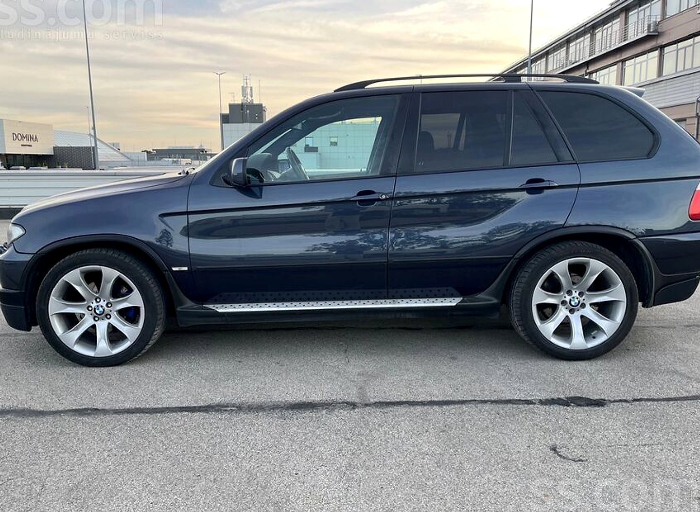 BMW X5 — foto 3