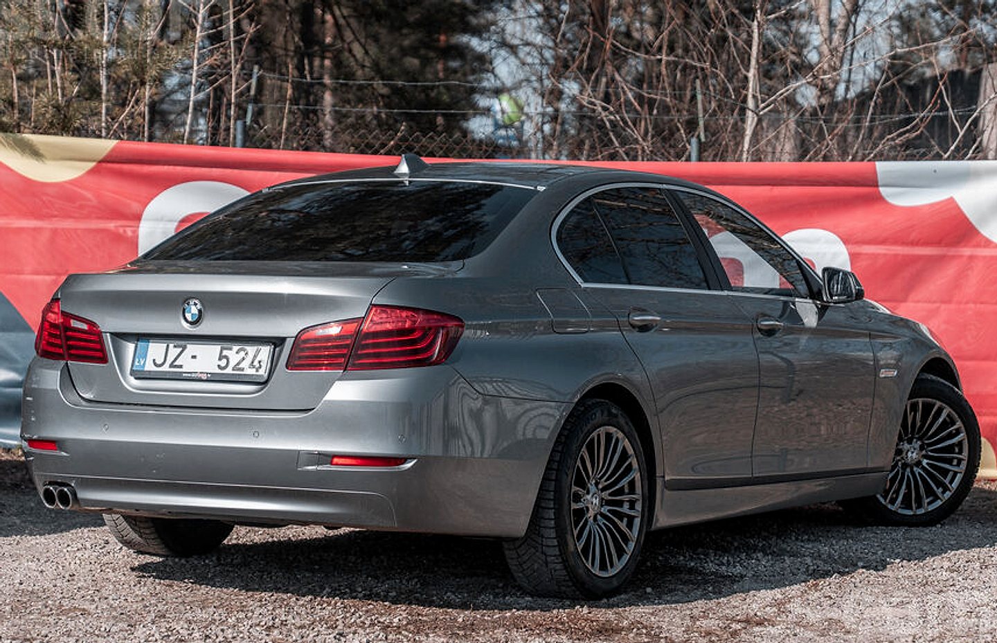 BMW 530 — foto 3